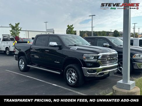 Used 2022 RAM 1500 Laramie AWD/4WD image 1