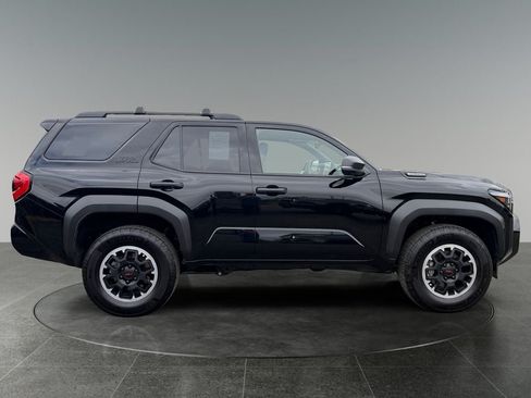 Used 2026 Toyota 4Runner TRD Off-Road Premium AWD/4WD image 10