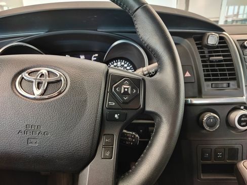 Used 2021 Toyota Sequoia TRD Pro AWD/4WD image 14