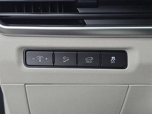 New 2025 Kia Telluride S image 29