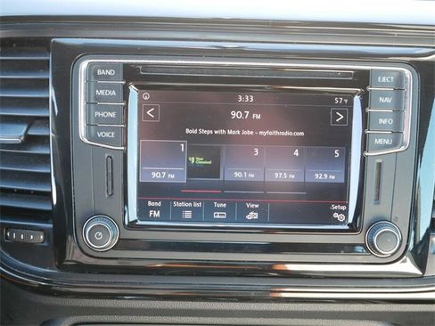 Used 2017 Volkswagen Beetle 1.8T Classic image 30