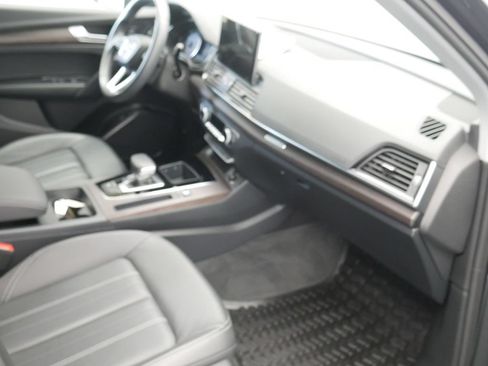 Certified 2023 Audi Q5 2.0T Premium w/ Convenience Package AWD/4WD image 27