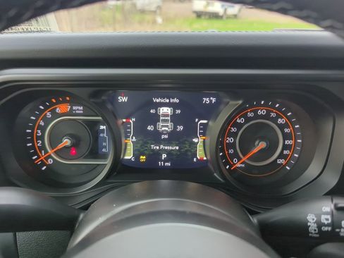 New 2026 Jeep Wrangler Unlimited Rubicon w/ Safety Group AWD/4WD image 31