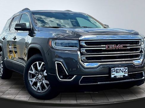 Used 2020 GMC Acadia SLT w/ Premium Package AWD/4WD image 3