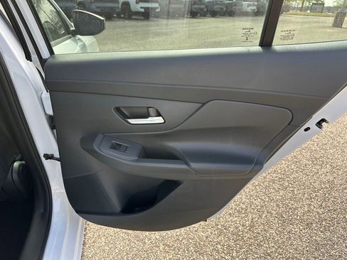 Used 2026 Nissan Sentra SV w/ Floor Mat Package image 14