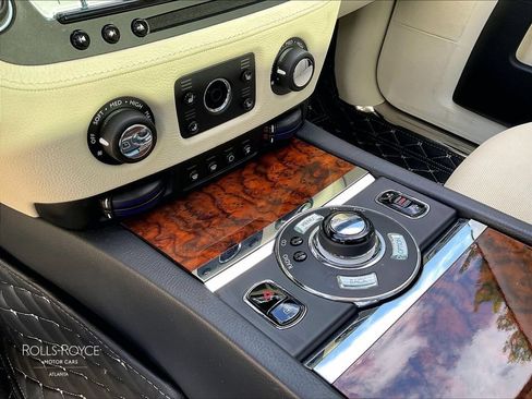 Certified 2013 Rolls-Royce Ghost RWD image 30