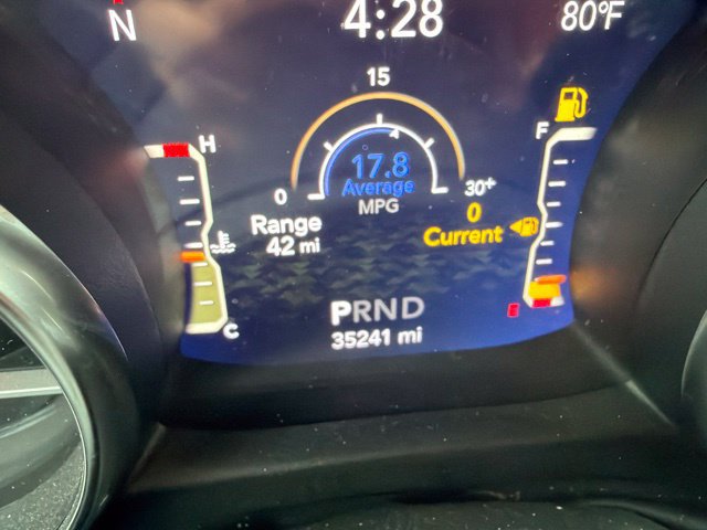 Used 2022 Jeep Gladiator Mojave AWD/4WD image 12