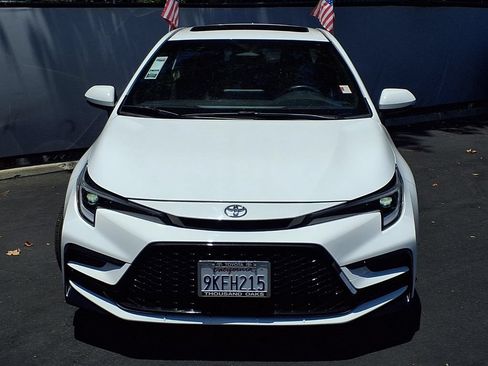 Certified 2024 Toyota Corolla SE w/ SE Premium Package FWD image 2