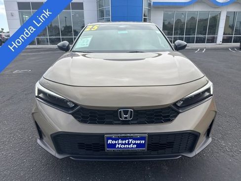 Used 2025 Honda Civic Sport image 2