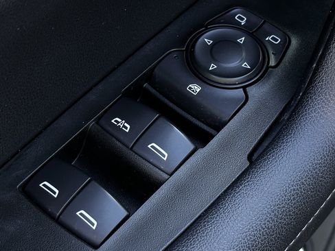 Used 2021 Chevrolet Blazer LT FWD image 15
