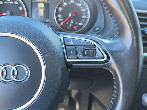 Used 2015 Audi Q3 2.0T Prestige image 25