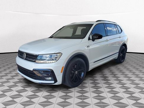 Used 2019 Volkswagen Tiguan SEL Premium R-Line FWD image 3