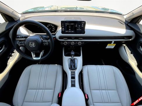 New 2026 Honda HR-V EX-L image 7