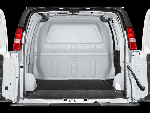 Certified 2022 Chevrolet Express 2500 w/ Driver Convenience Package image 39