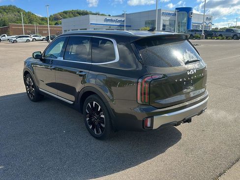 Used 2025 Kia Telluride SX Prestige AWD/4WD image 5
