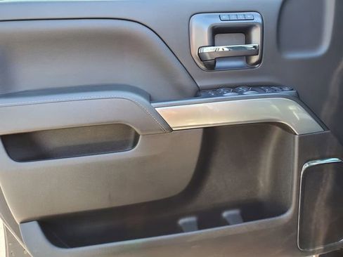 Used 2019 Chevrolet Silverado 2500 LTZ AWD/4WD image 18