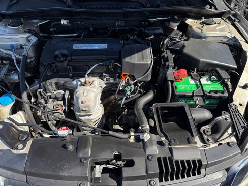 Used 2014 Honda Accord LX image 20