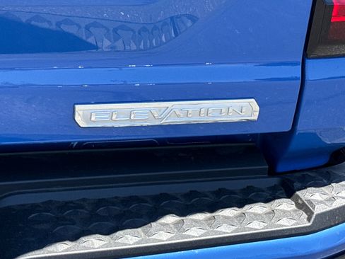 New 2026 GMC Canyon Elevation w/ Convenience Package RWD image 27