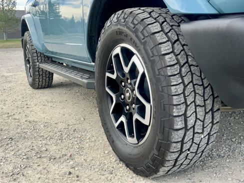 Used 2023 Ford Bronco Outer Banks AWD/4WD image 14
