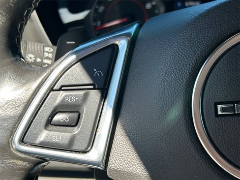 Used 2019 Chevrolet Camaro LT image 22