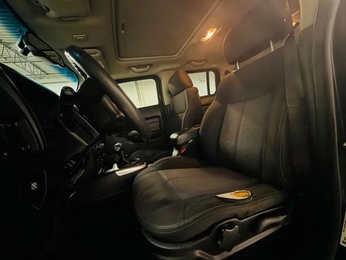 Used 2007 HUMMER H3 AWD/4WD image 14
