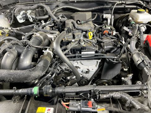 Used 2024 Ford Bronco Big Bend image 26