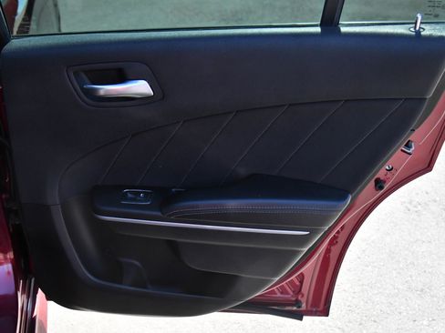 Used 2019 Dodge Charger Scat Pack RWD image 40