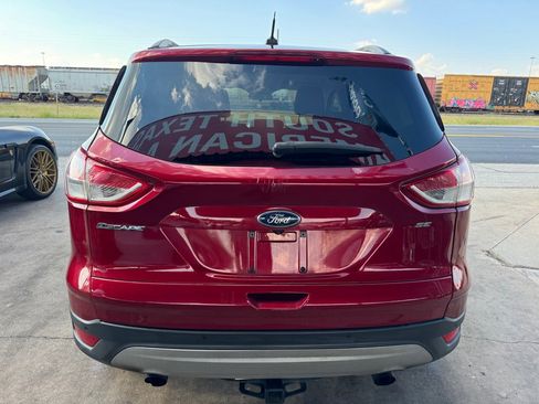 Used 2016 Ford Escape SE w/ Equipment Group 201A image 16
