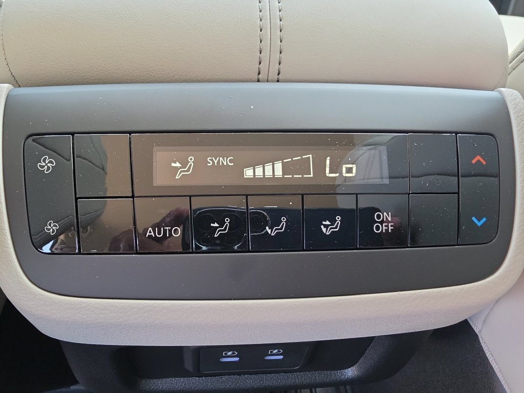 New 2026 Nissan Pathfinder SL FWD image 42