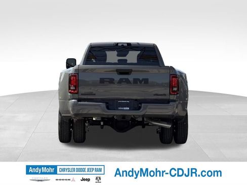 New 2026 RAM 3500 Big Horn AWD/4WD image 7
