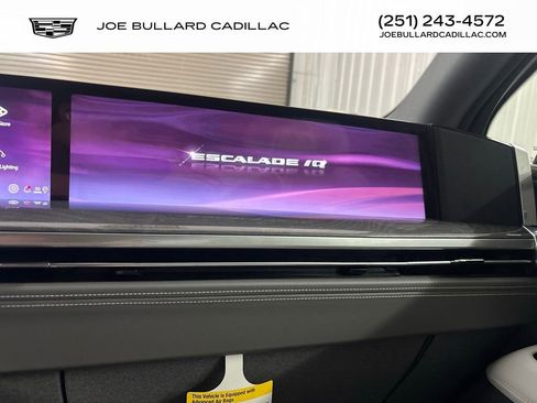 New 2026 Cadillac Escalade IQ Luxury 1 w/ LPO, Floor Liner Package image 40
