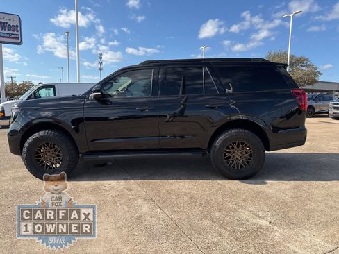 Used 2025 Ford Expedition Active image 4