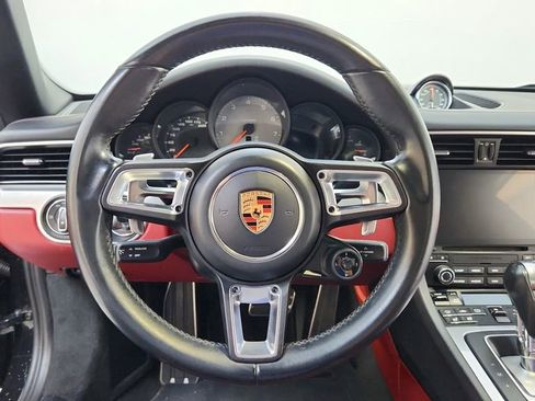 Used 2017 Porsche 911 Targa 4S image 19