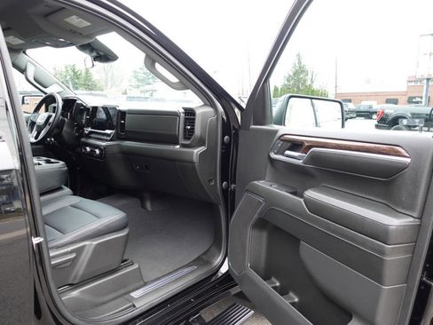 Used 2024 GMC Sierra 1500 Elevation AWD/4WD image 29