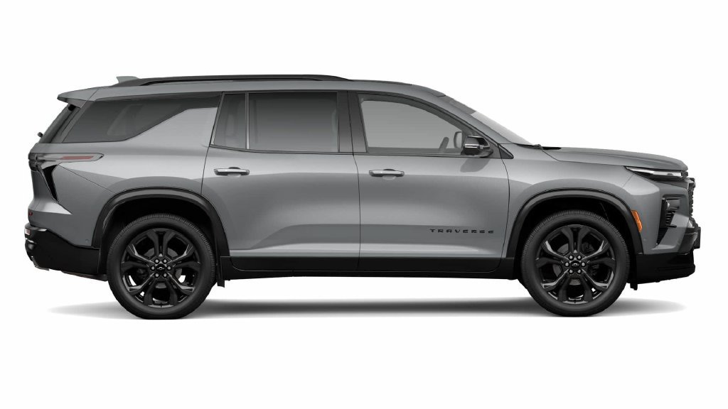 New 2027 Chevrolet Traverse RS w/ LPO, Floor Liner Package FWD image 3