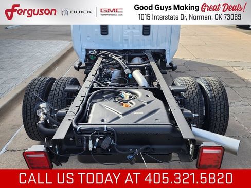 New 2026 GMC Sierra 3500 Pro AWD/4WD image 47