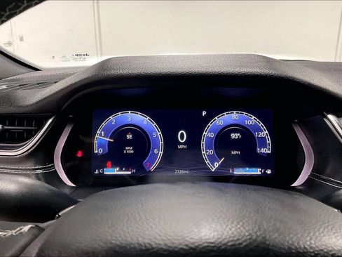 Used 2025 Jeep Grand Cherokee L Altitude AWD/4WD image 27