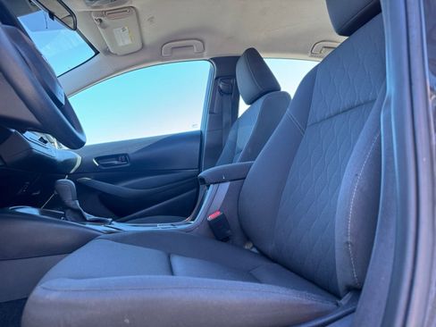 Used 2026 Toyota Corolla LE w/ LE Premium Package FWD image 15