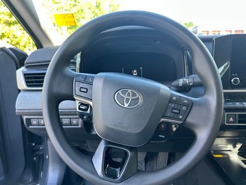 Used 2025 Toyota Camry LE FWD image 14