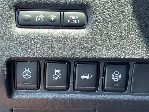Certified 2023 Nissan Murano Platinum w/ Cargo Package FWD image 22