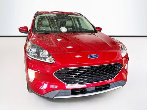 Used 2020 Ford Escape SEL FWD image 3