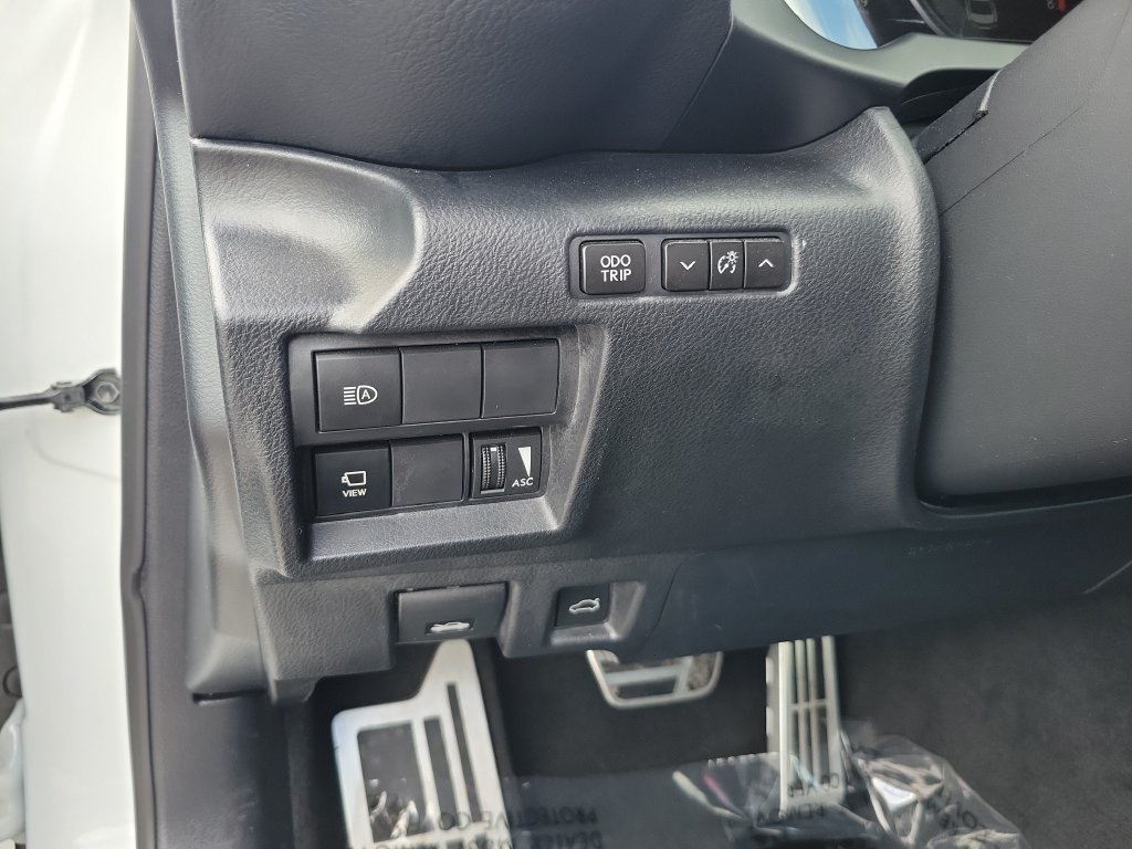 Used 2024 Lexus IS 350 F Sport w/ Navigation Package RWD image 33