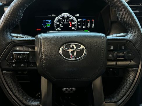 Used 2025 Toyota Tundra TRD Pro AWD/4WD image 27