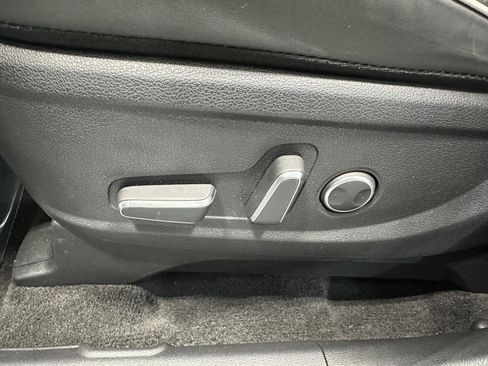 Certified 2024 Hyundai Palisade SEL AWD/4WD image 17