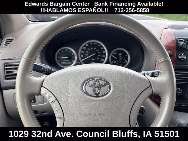 Used 2004 Toyota Sienna XLE FWD image 17