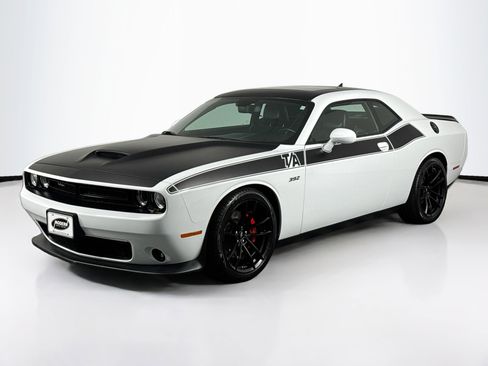 Used 2022 Dodge Challenger R/T Scat Pack w/ T/A Package image 6