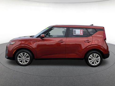 Used 2021 Kia Soul LX FWD image 3