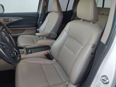 Used 2022 Honda Ridgeline RTL image 2