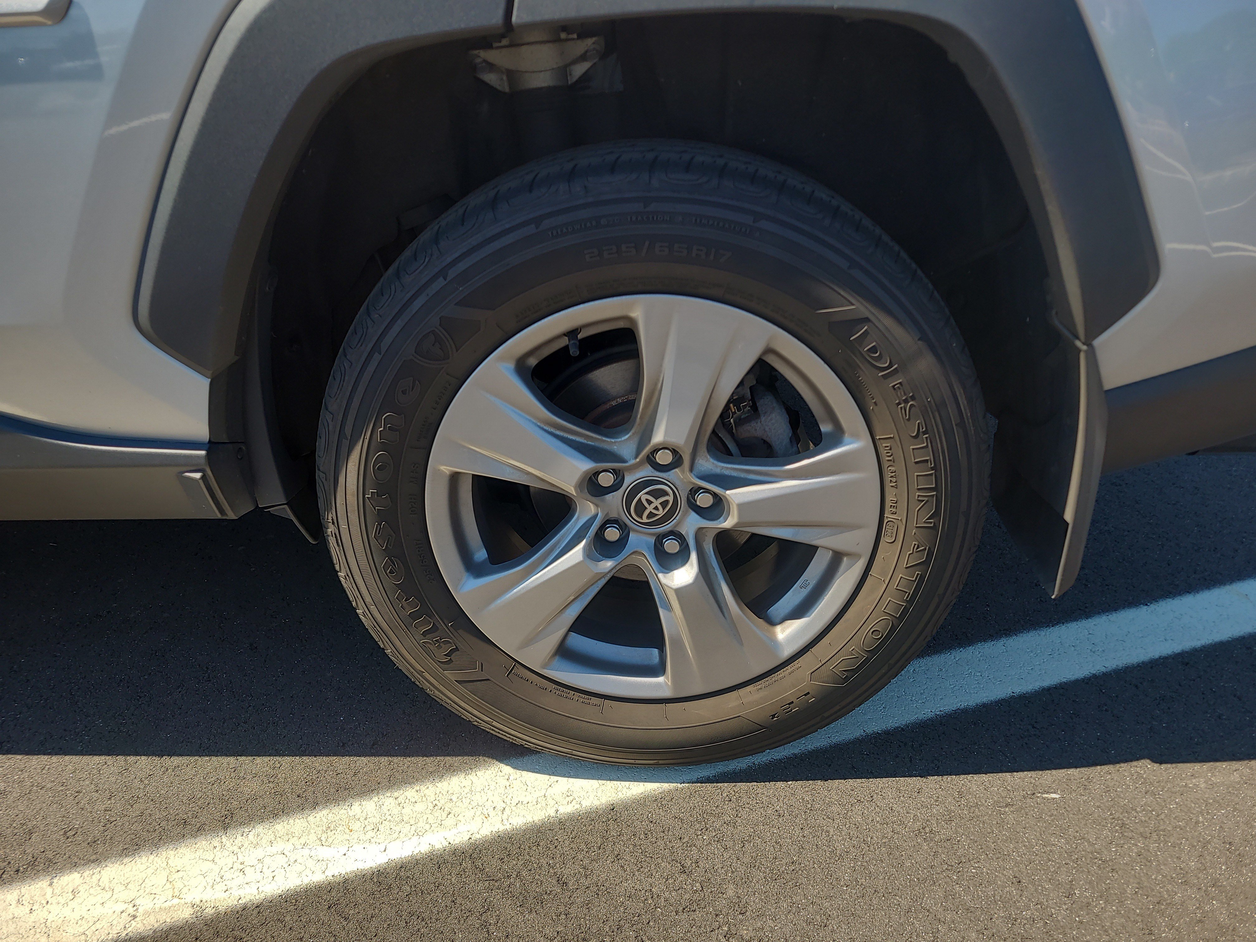 Certified 2023 Toyota RAV4 XLE AWD/4WD image 10