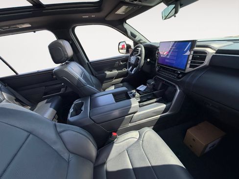 New 2026 Toyota Sequoia Platinum AWD/4WD image 15